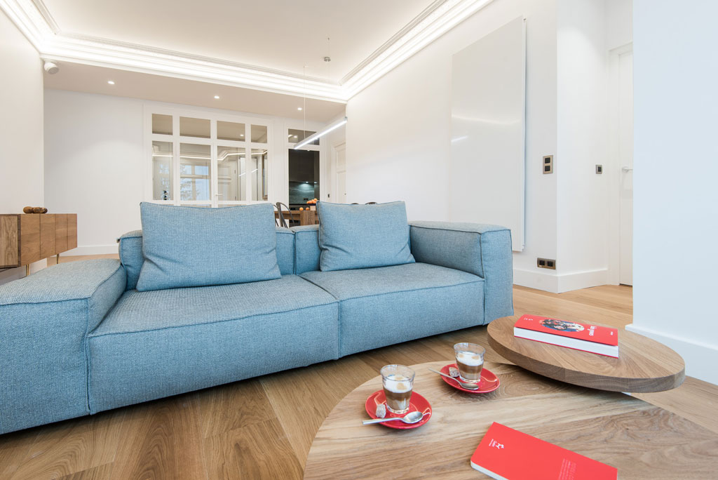 Majestic5 lounging space